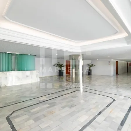 751, Renovated 2 Beedroom Apartment, Second Line Of The Beach, Wifi, Parkinging Apartment *