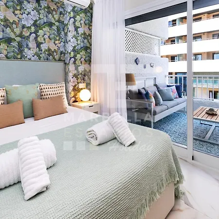 751, Renovated 2 Beedroom Apartment, Second Line Of The Beach, Wifi, Parkinging