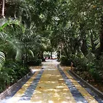 751, Renovated 2 Beedroom Apartment, Second Line Of The Beach, Wifi, Parkinging Διαμέρισμα Μαρμπέλλα