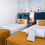 751, Renovated 2 Beedroom Apartment, Second Line Of The Beach, Wifi, Parkinging Μαρμπέλλα
