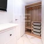 751, Renovated 2 Beedroom Apartment, Second Line Of The Beach, Wifi, Parkinging