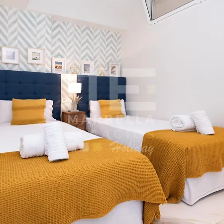 751, Renovated 2 Beedroom Apartment, Second Line Of The Beach, Wifi, Parkinging Appartement