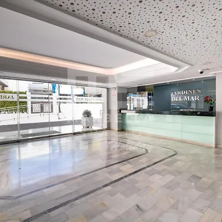 751, Renovated 2 Beedroom Apartment, Second Line Of The Beach, Wifi, Parkinging Apartment *