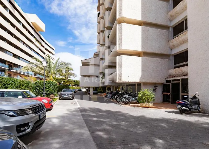 751, Renovated 2 Beedroom Apartment, Second Line Of The Beach, Wifi, Parkinging Apartament