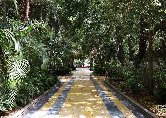 751, Renovated 2 Beedroom Apartment, Second Line Of The Beach, Wifi, Parkinging Apartament Marbella