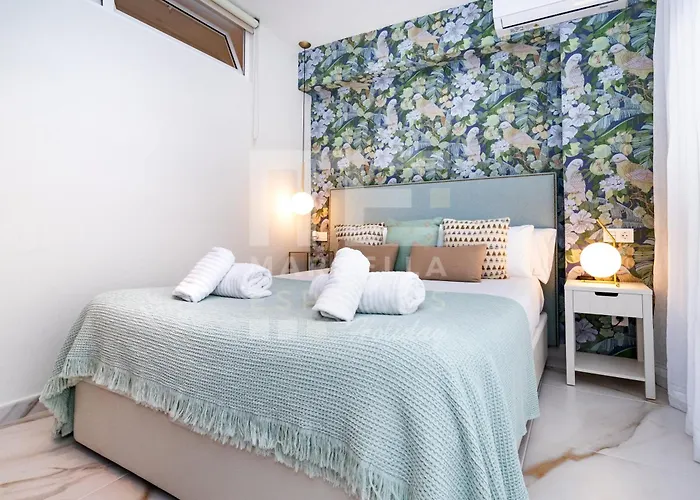 Apartament 751, Renovated 2 Beedroom Apartment, Second Line Of The Beach, Wifi, Parkinging Marbella