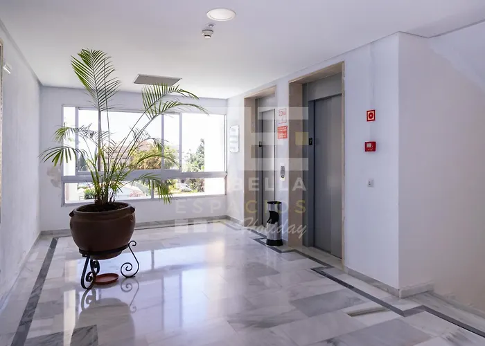 751, Renovated 2 Beedroom Apartment, Second Line Of The Beach, Wifi, Parkinging Apartament